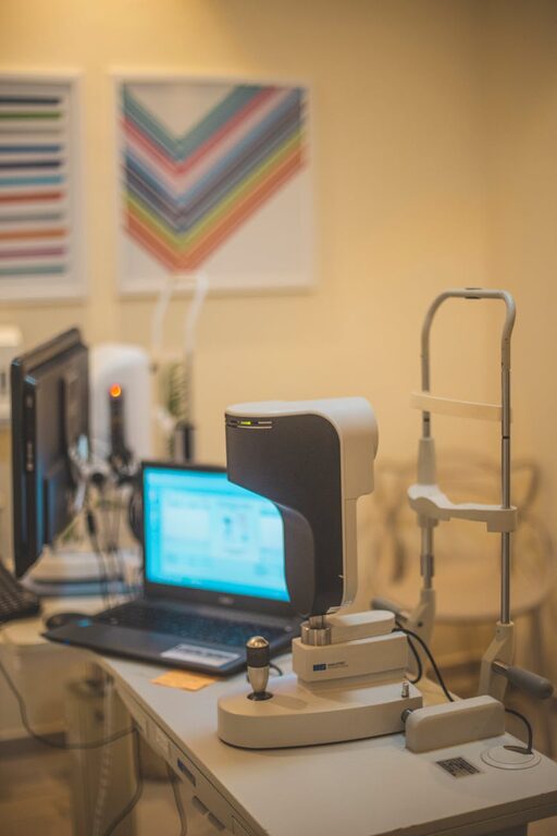 How to Protect Your Eyes During Screen Time